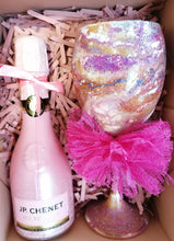 Load image into Gallery viewer, Will you be my Bridesmaid Giftbox Set (Over 18s)