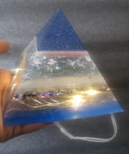 Load image into Gallery viewer, Blue Star Pyramid