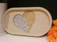 Load image into Gallery viewer, Heart Druzy Lemon Oval Tray