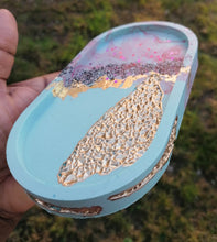 Load image into Gallery viewer, Blue-Purple Druzy Oval Tray