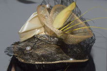 Load image into Gallery viewer, Ivory Fascinator
