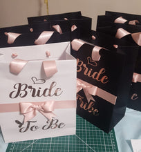 Load image into Gallery viewer, Rose Gold Gift Bag