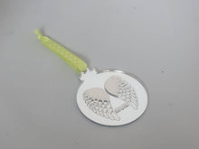 Load image into Gallery viewer, Baby's 1st Christmas baubles