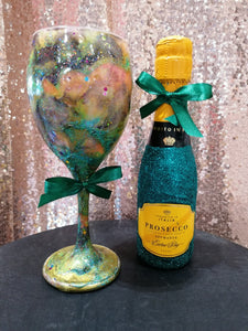Embedded Glitter Wine Glass