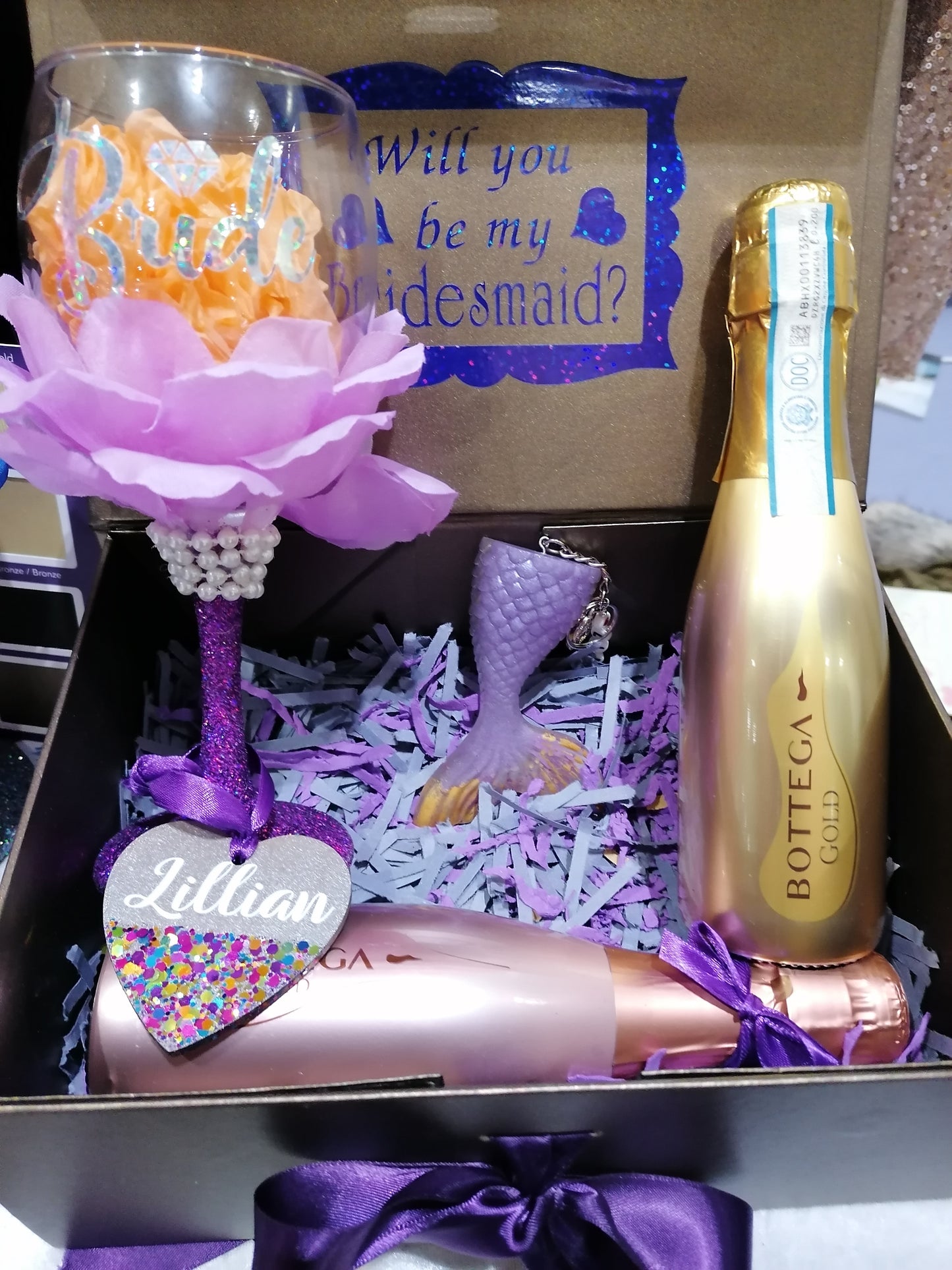 Gift box option