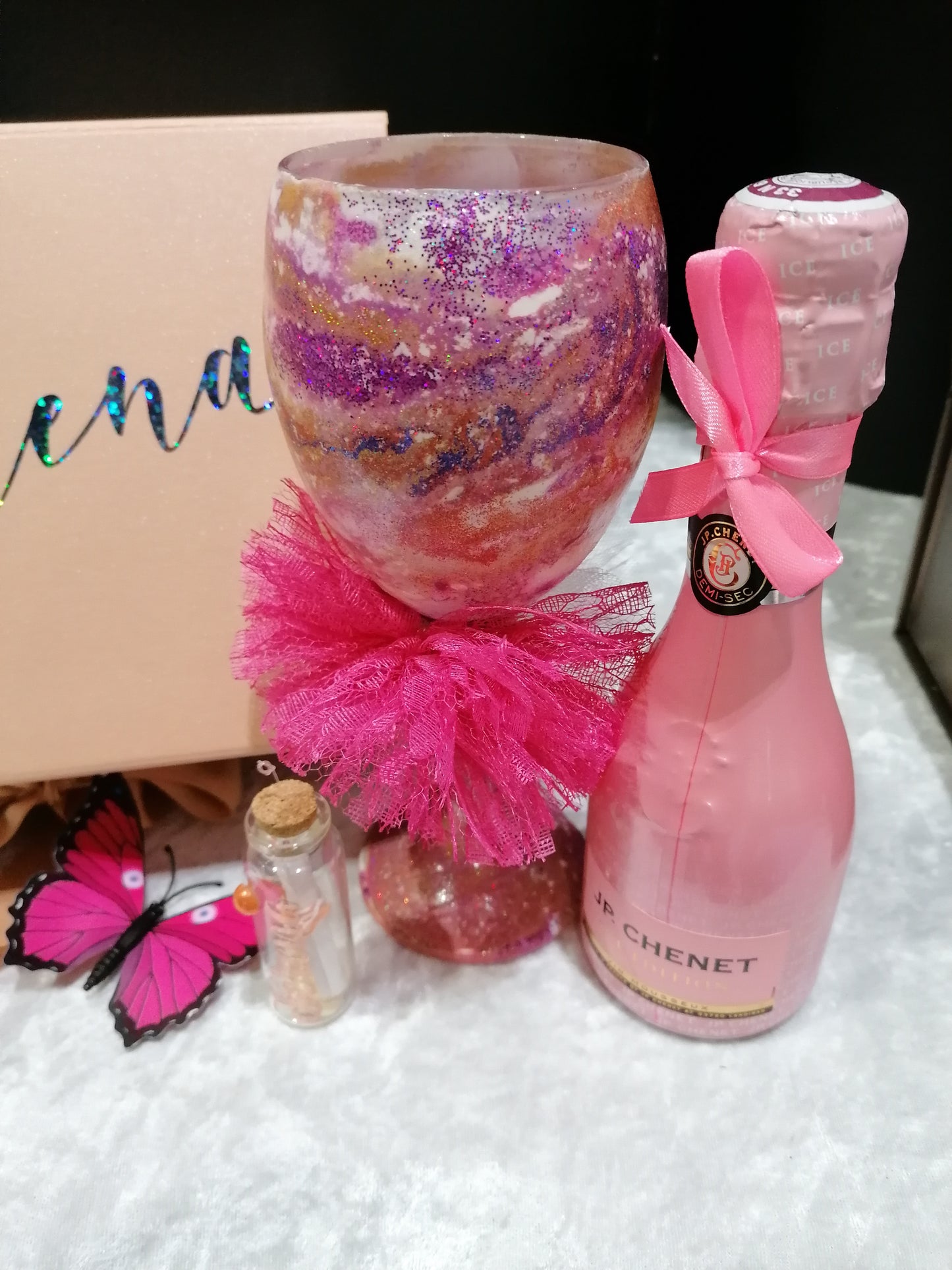 Will you be my Bridesmaid Giftbox Set (Over 18s)
