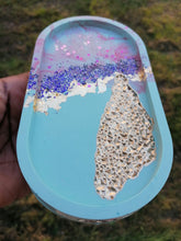 Load image into Gallery viewer, Blue-Purple Druzy Oval Tray
