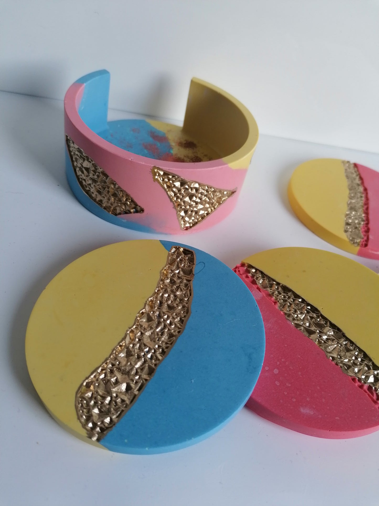 Candy coaster set with holder