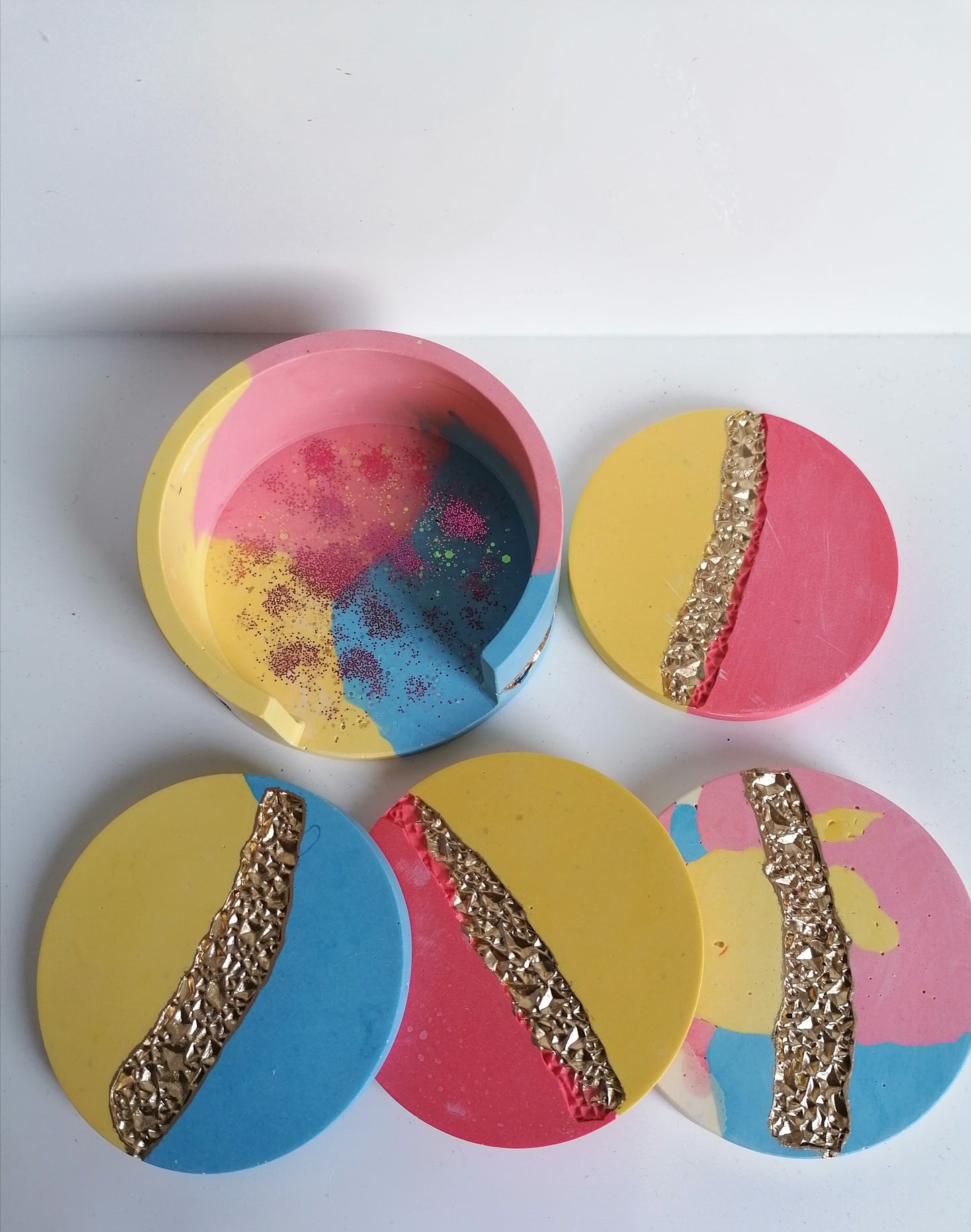 Candy coaster set with holder