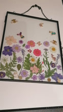 Load and play video in Gallery viewer, Pressed Flower WallArt Frame
