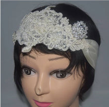 Load image into Gallery viewer, Vintage Lace Hair Band
