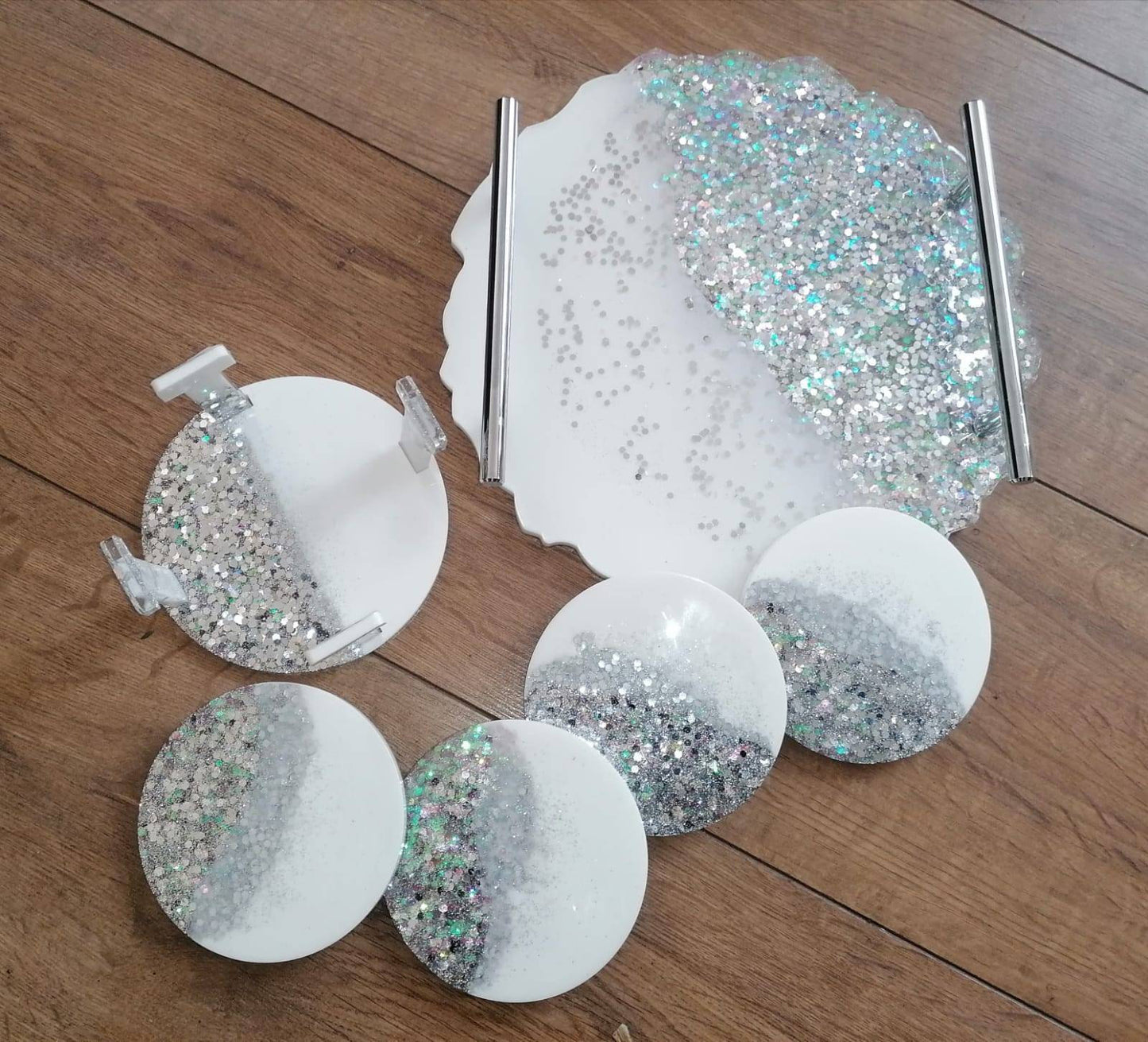 SET of resin geode luxury tray with 4 coasters and coaster holder