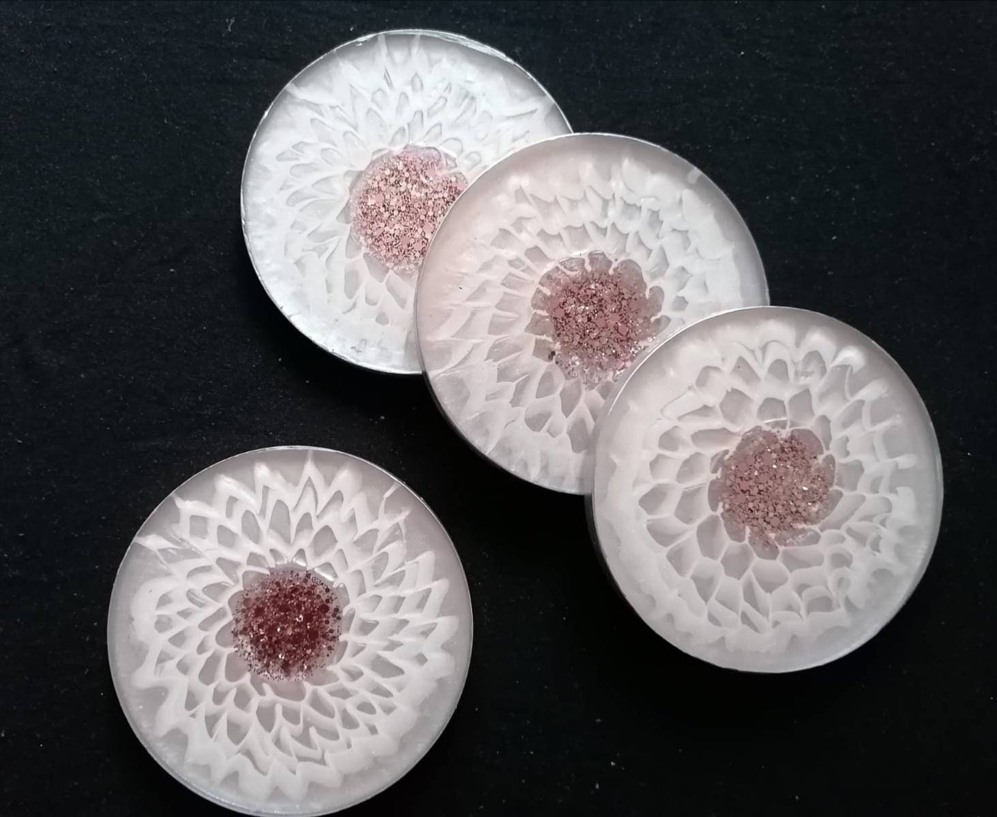 Set of 4 flower resin Coasters