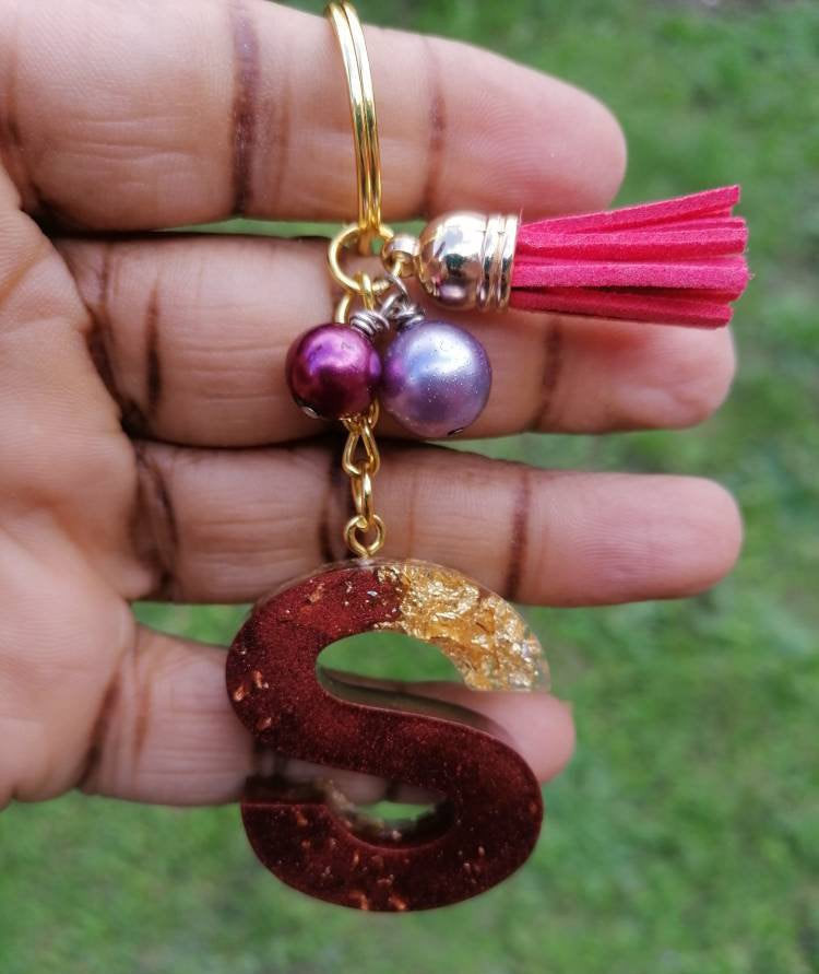Personalised Letter S gold flake keyring